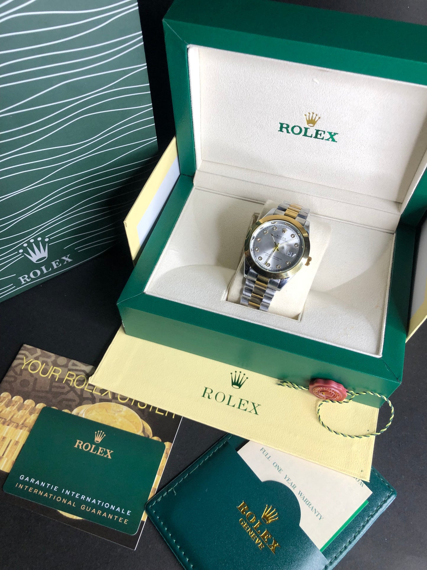 Rolex Datejust - Two-tone Silver Dial