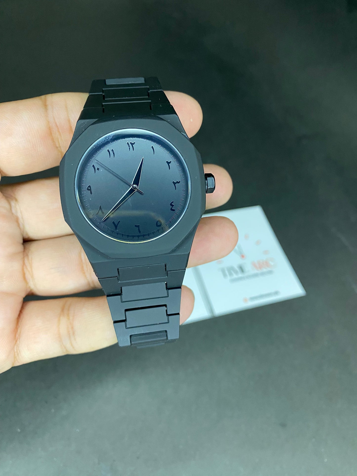 Black Arabic Aura Watch